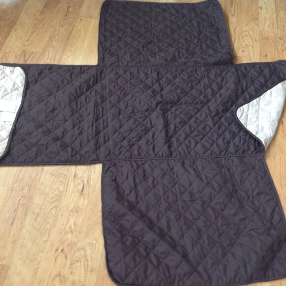 Broyhill Brown Chair Protector - Picture 5 of 5